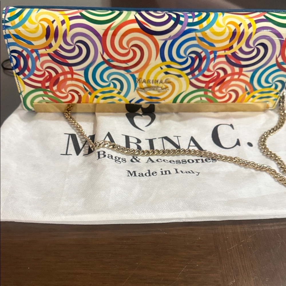 MARINA Swirl Pattern Key Holder - Picture 3 of 4